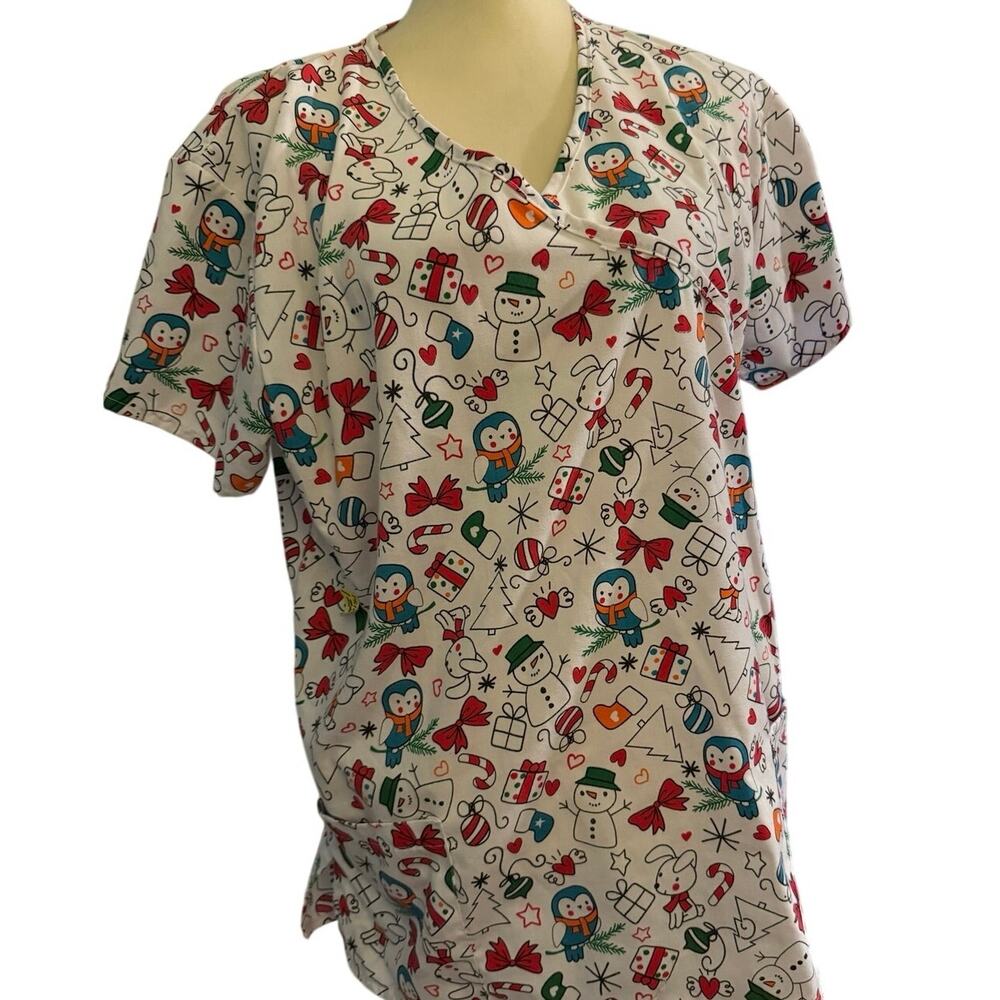 I Love Scrubs Scrub Top Women's Large White with Penguins  Nursing